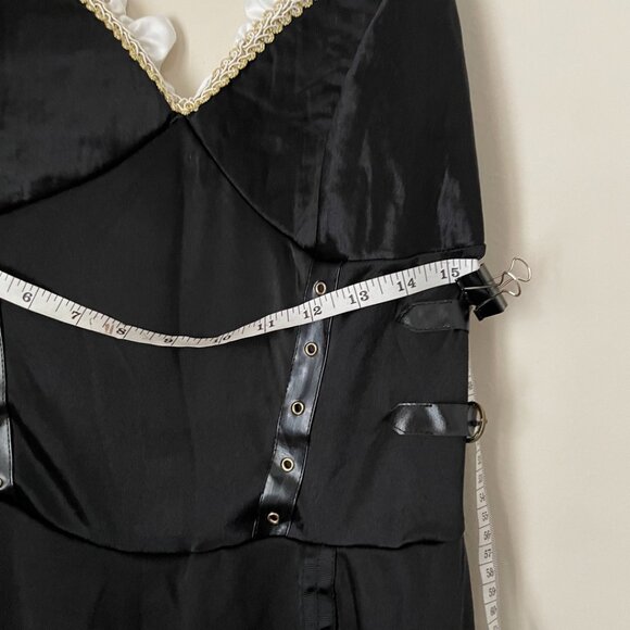 Saloon Girl / Western Showgirl Costume - Picture 6 of 10